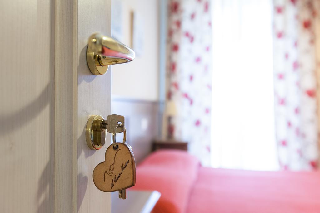 A Casa Nostra Residenza Di Charme Bed & Breakfast Candela Rom bilde