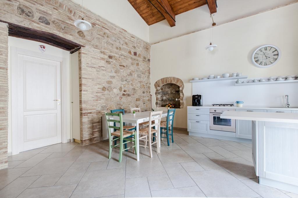 A Casa Nostra Residenza Di Charme Bed & Breakfast Candela Eksteriør bilde